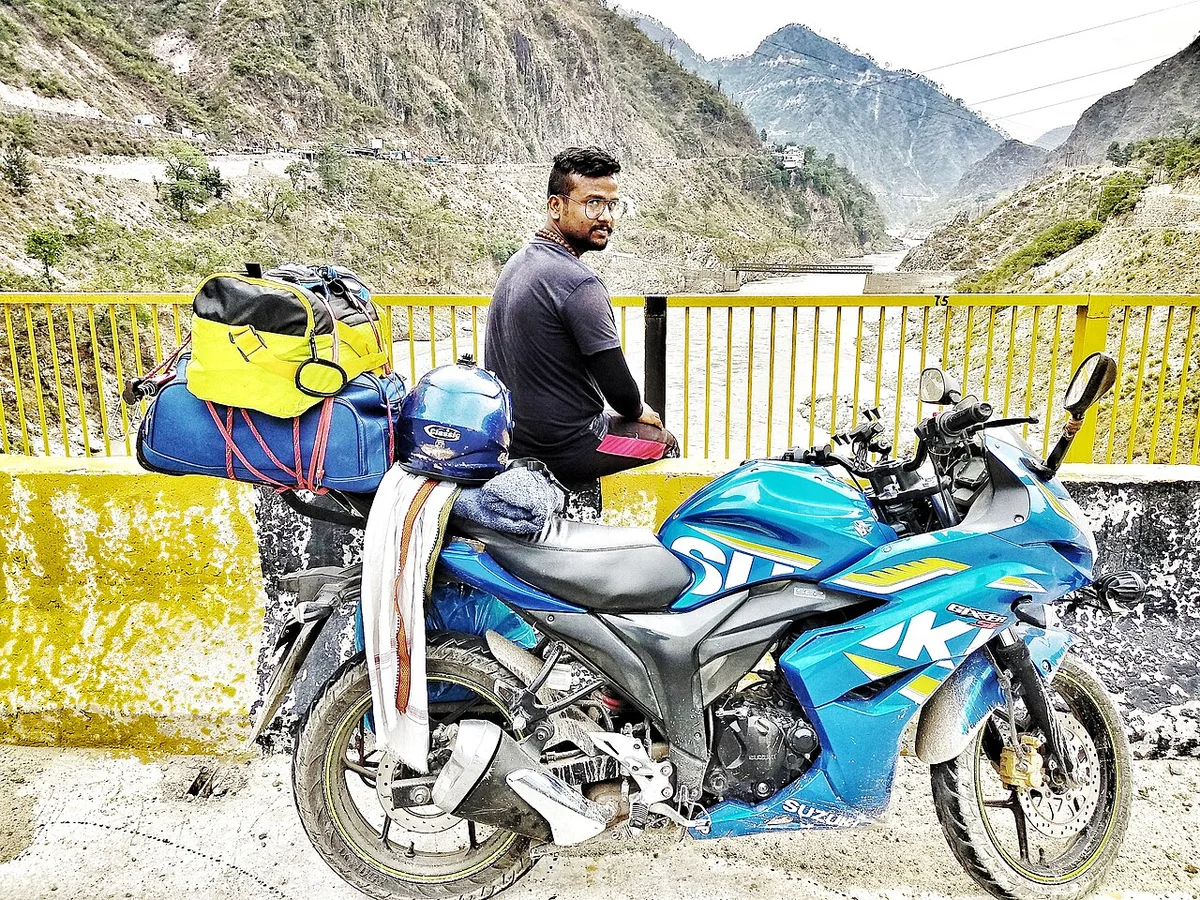 Suzuki Gixxer SF